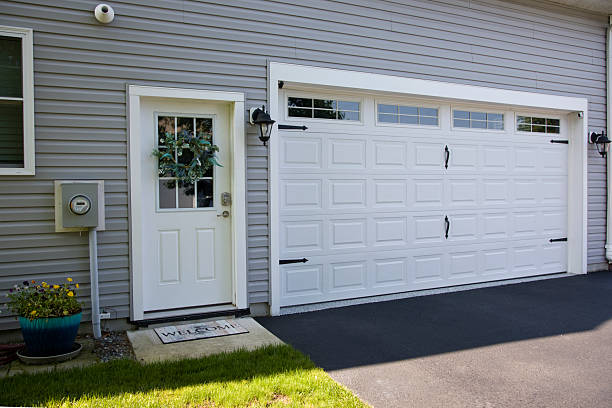 24/7 Emergency Garage Door Roller Replacement experts in Green Level, NC